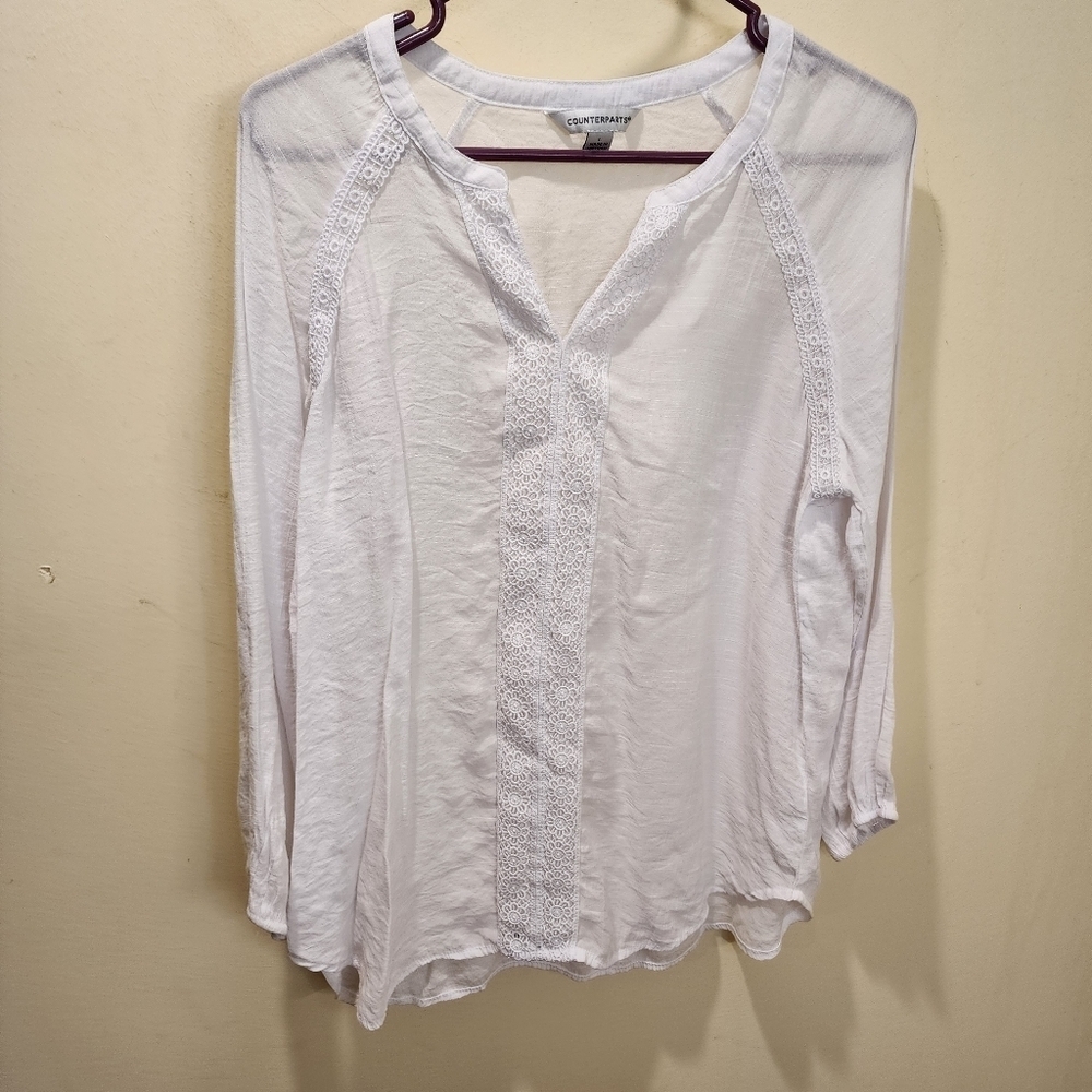 COUNTERPARTS white Casual Light Weight blouse size L